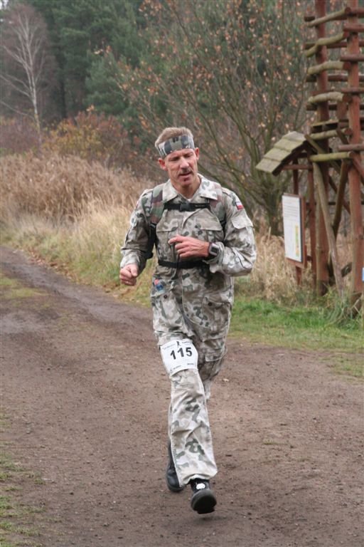 Andrzej Stefański, policjant z Elbląga, wygrał Maraton Komandosa