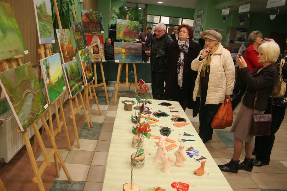 Do ZUS-u na wystawę. Zapraszają elbląscy seniorzy