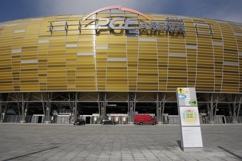 Elbląscy nestorzy na PGE Arenie. Oglądali mecz Lechii Gdańsk