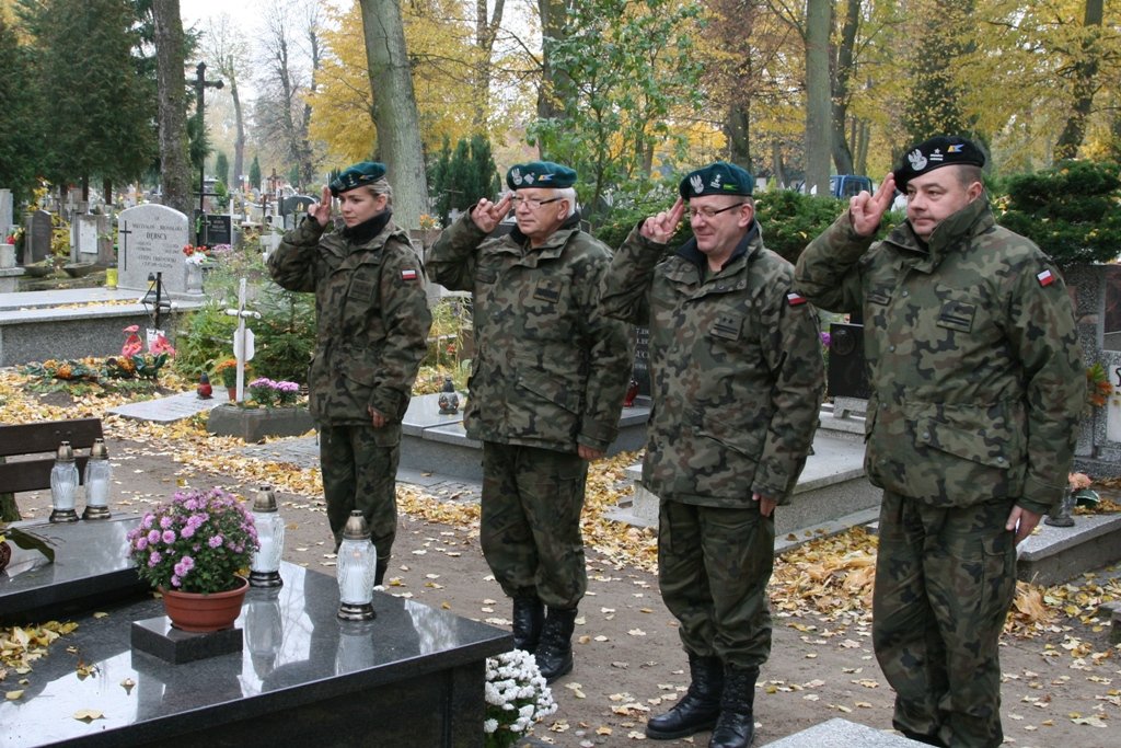 Napisali do nas: Żołnierska Pamięć. Żołnierze pamiętają o poległych kolegach