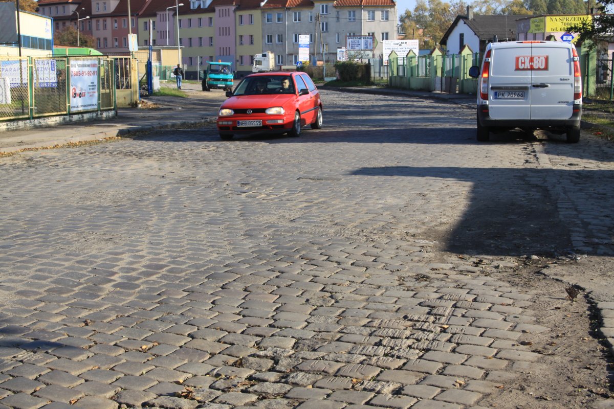 Napisali do nas  : Zagonowa, Piaskowa, Dojazdowa  – elbląski „trójkąt bermudzki”  