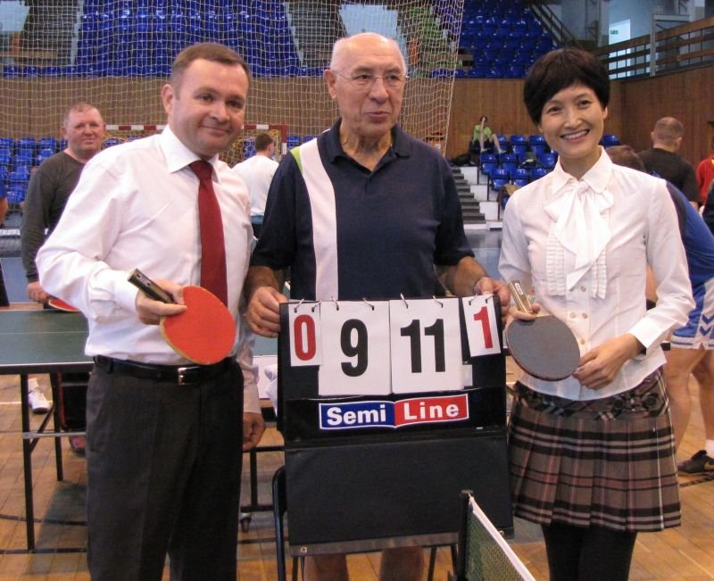 Młode miasto z Chin partnerem Elbląga.  A w ping ponga wygrał...