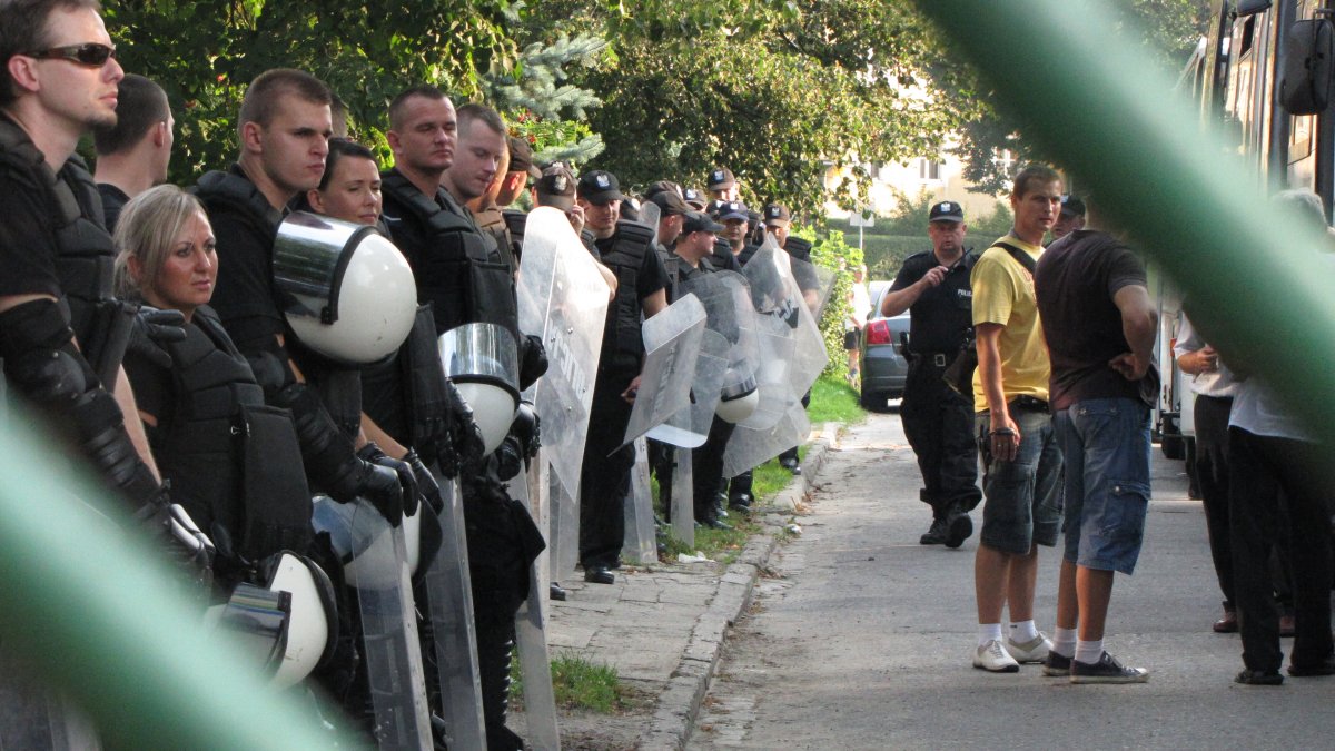 Nie ma chętnych do pracy w policji