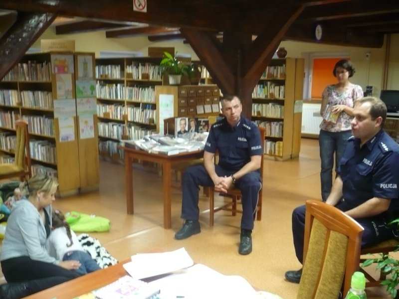 Uwaga dziecko w samochodzie! Kolejne spotkanie w klubie mam