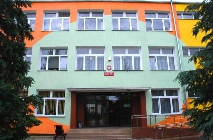 Czterdzieści lat minęło. Jubileusz Zespołu Szkół Powszechnych 