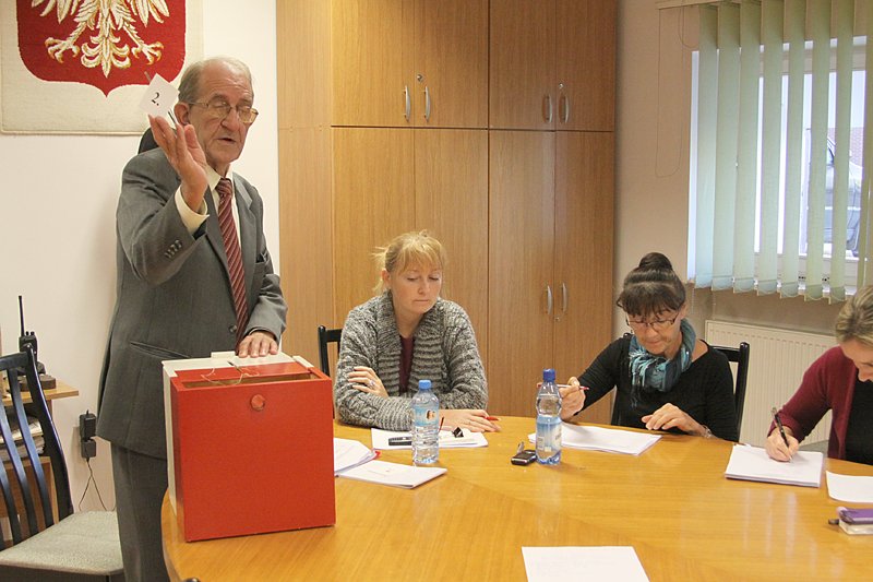 Wylosowano komisje wyborcze. W poniedziałek sprawdz listę
