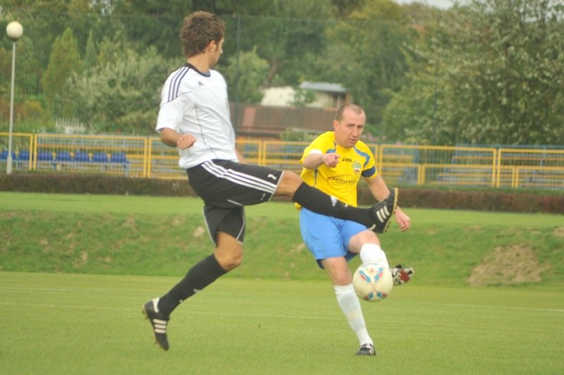 III liga piłkarska: Olimpia 2004 pokonała dotychczasowego lidera z Lubawy 2:0 