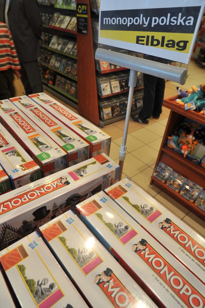 Elbląg na planszy gry Monopoly. Już w sprzedaży