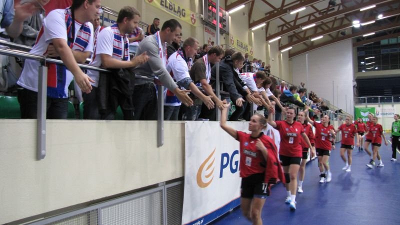 Start przegrał z Piotrcovią 24:27. Elblążanki nadal bez punktu