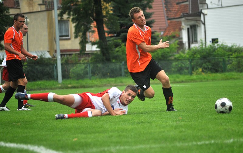 III liga piłkarska: Concordia Elbląg - Dąb Dąbrowa Białostocka 0:0. Zdjęcia