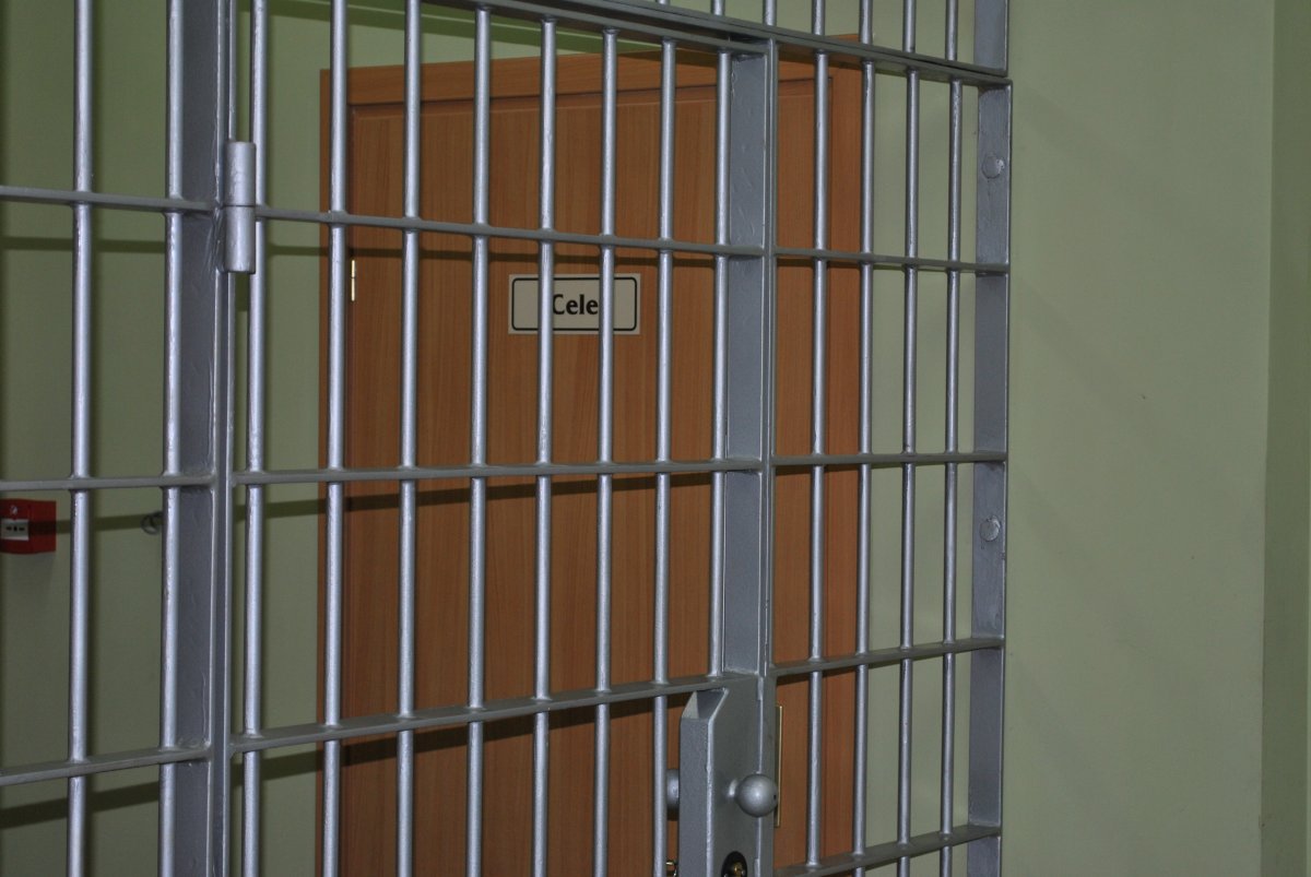 Tymczasowy areszt za pobicie i kradzież