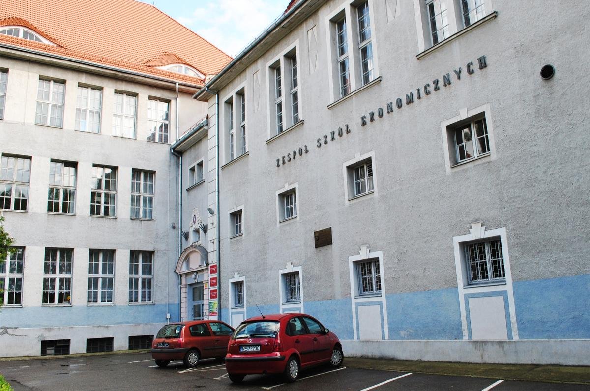Napisali do nas: głosuj na ekonomik w konkursie na Nowoczesną Szkołę