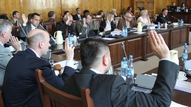 Karuzela z Ogrodami. Radni chcą ponownie głosować