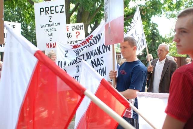 Wyjdą na ulicę protestować przeciko wiatrakom