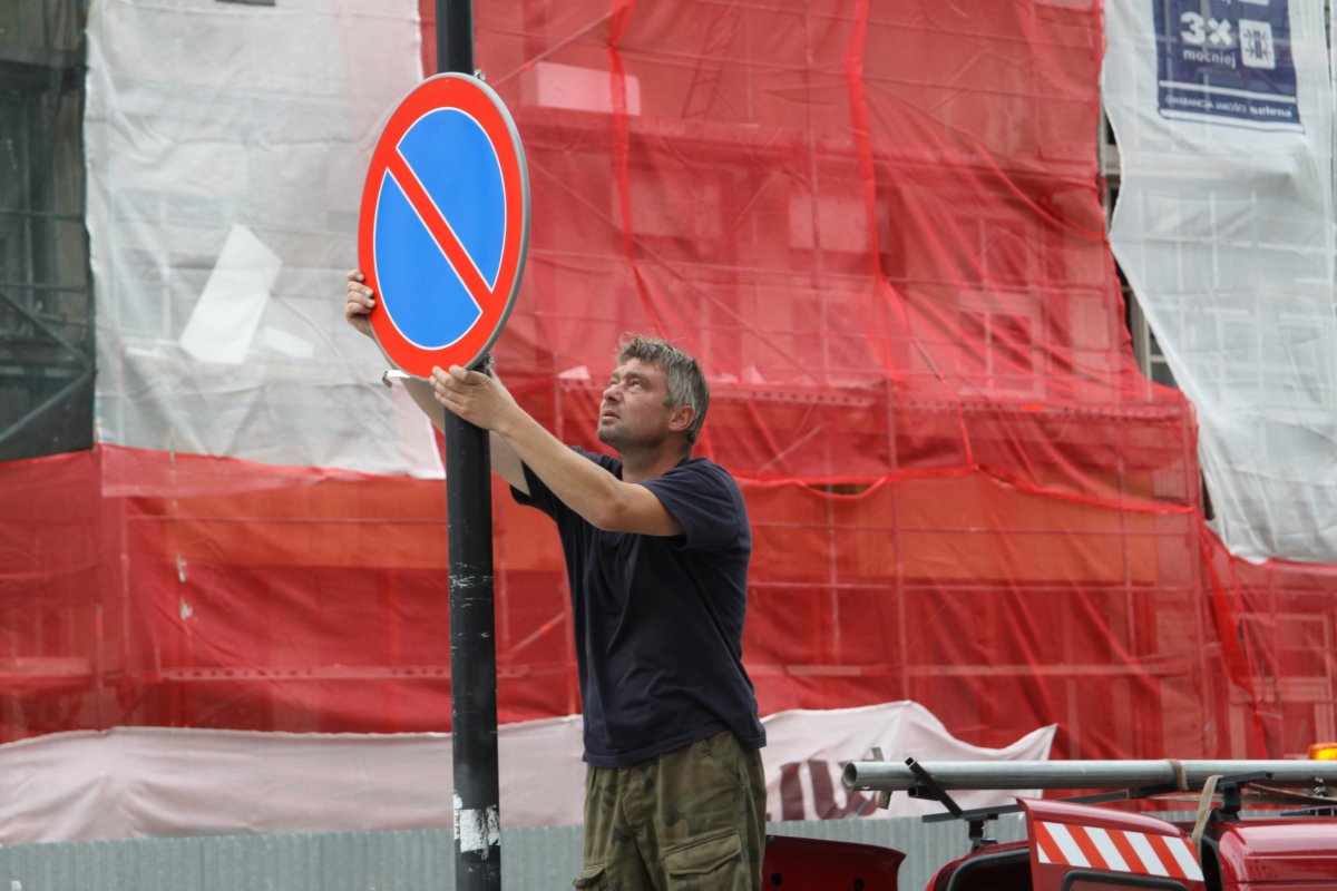 Od teraz na starówce rządzą piesi