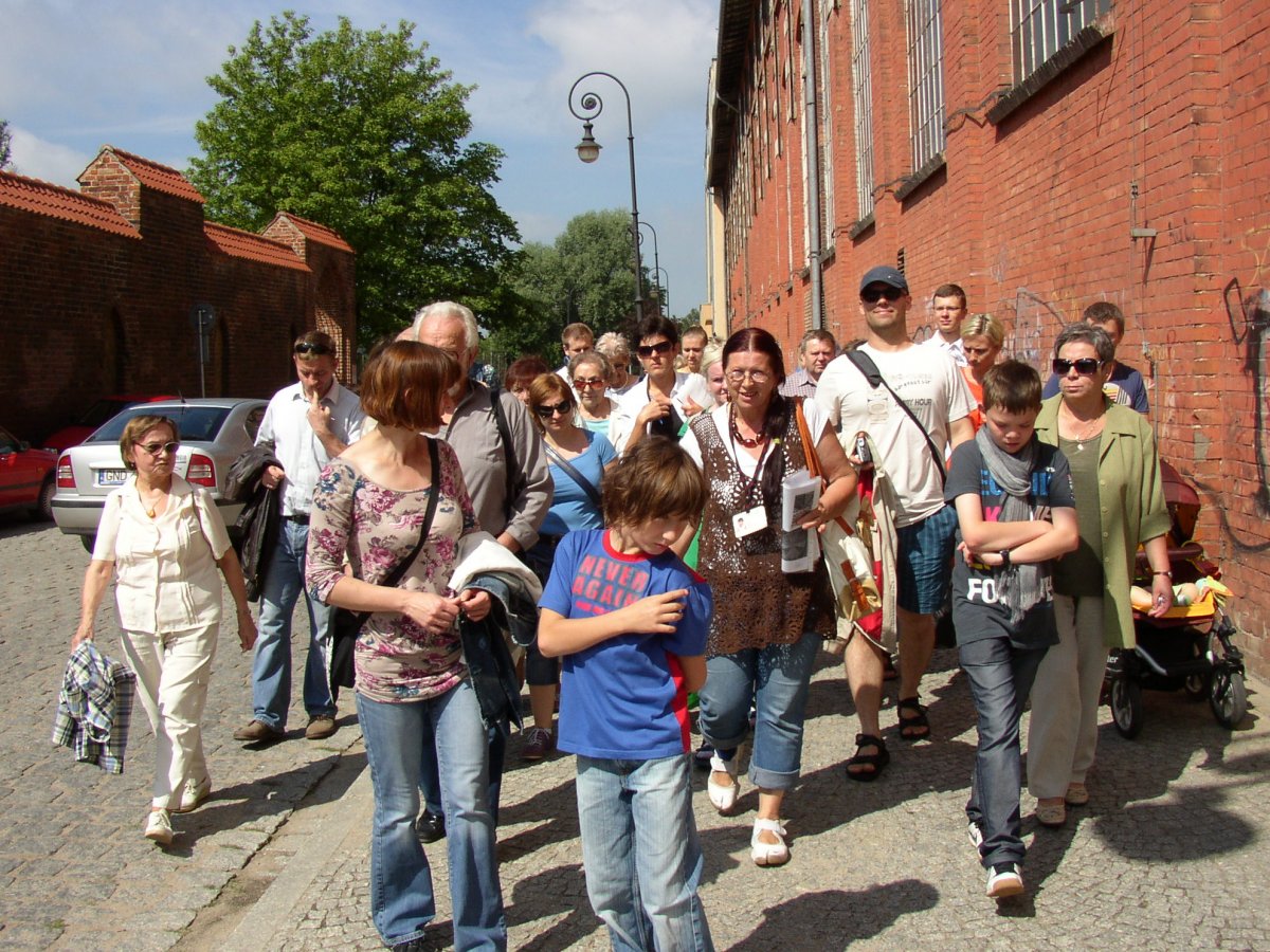 Poznawali Elbląg z przewodnikiem