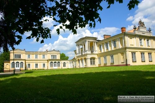 Pałac hrabiów Sierakowskich w Waplewie Wielkim