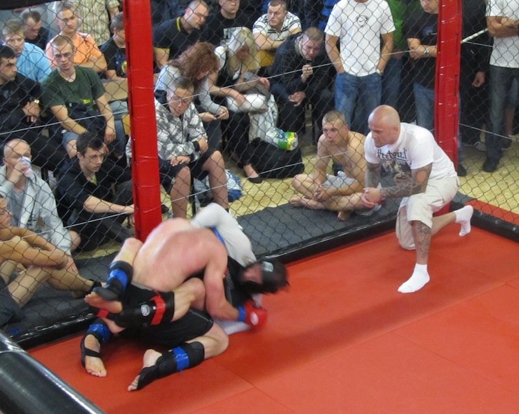 Pierwsze w Elblągu zawody MMA. Zobacz film