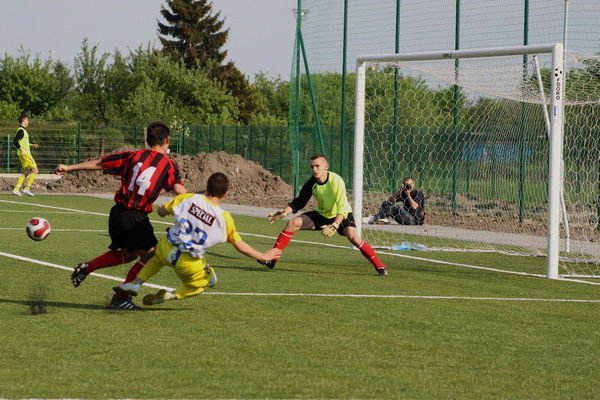 Piłkarska A klasa. 10 bramek we Fromborku