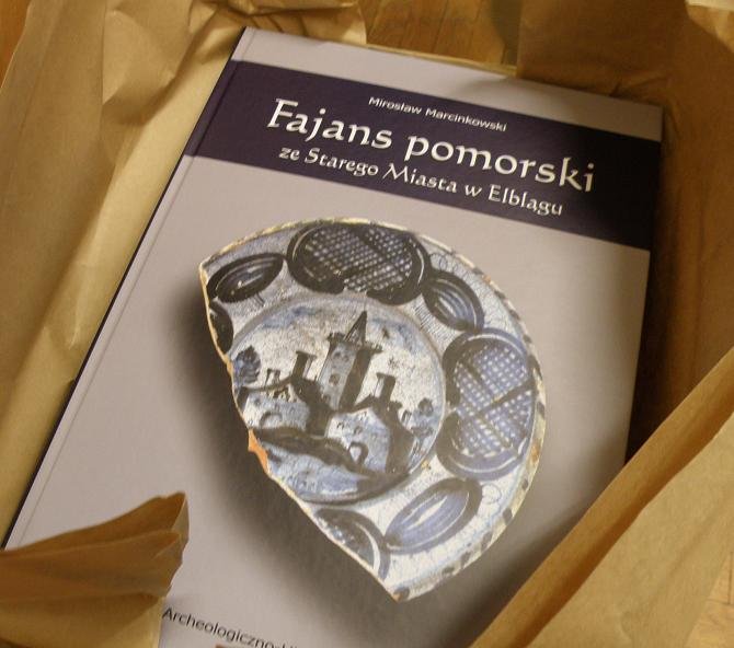 Fajans pomorski ze Starego Miasta w Elblągu