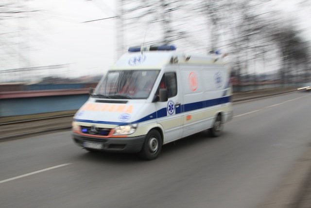 Karetka to nie taksówka. Szpital: takie są procedury