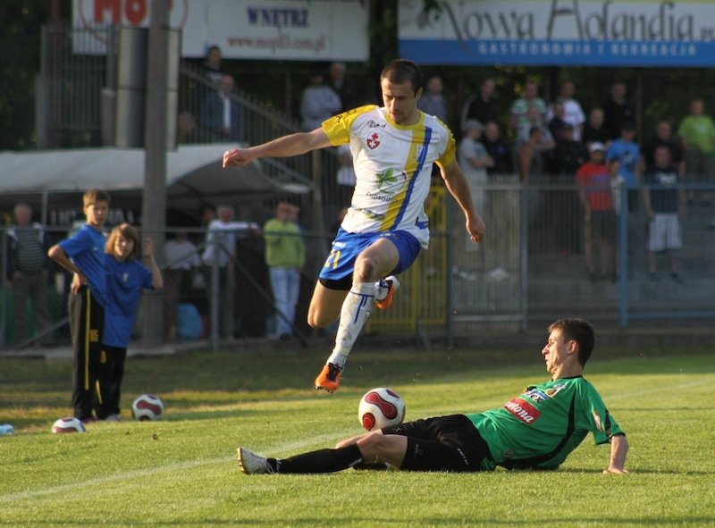 Olimpia nie odpuszcza walki o awans. Ściąga posiłki z I ligi