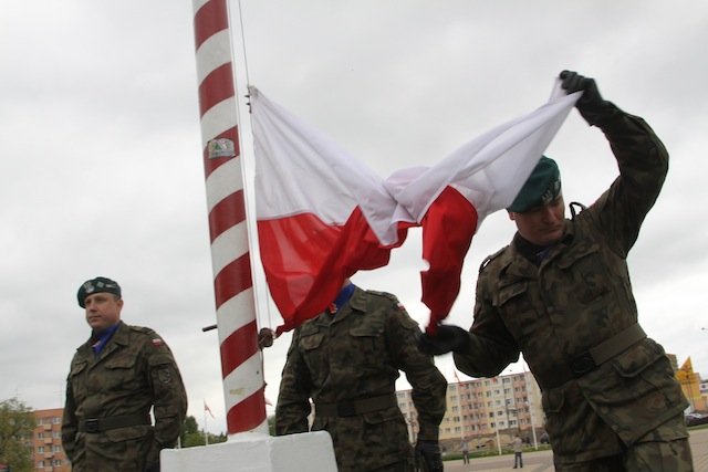 Oficjalne obchody Święta Flagi. Obejrzyj zdjęcia