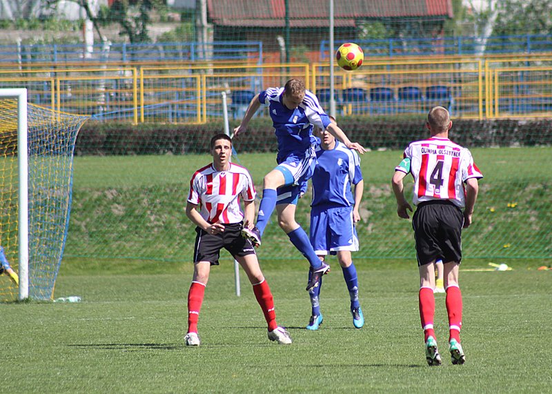 IV liga piłki nożnej: Olimpia 2004 Elbląg:Olimpia Olsztynek 5:1 (2:0)