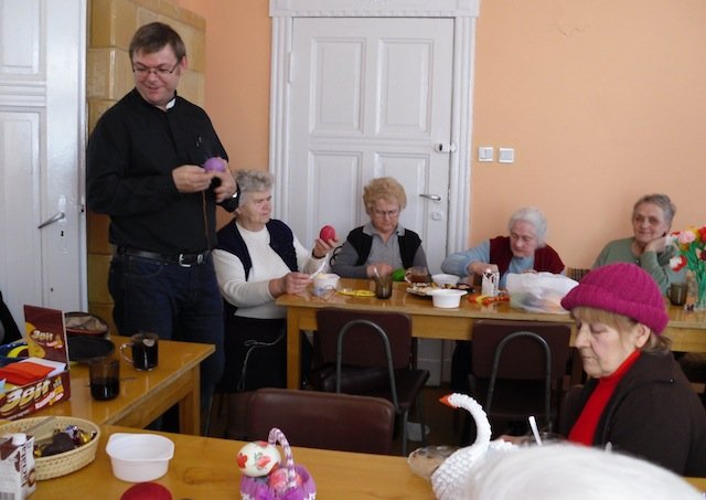Seniorzy ze Zwierzna przygotowują się do Wielkanocy
