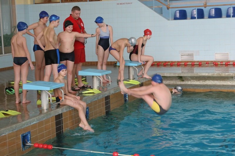 Na prywatny basen w Elblągu jeszcze poczekamy 