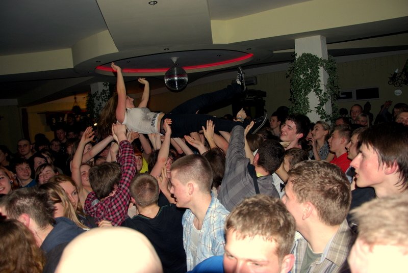 Happysad zagrał w Edenie