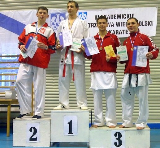 Studenci elbląskich uczelni z medalami