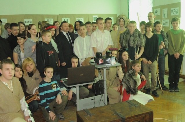 Śladami kultur w II Liceum Ogólnokształcącym