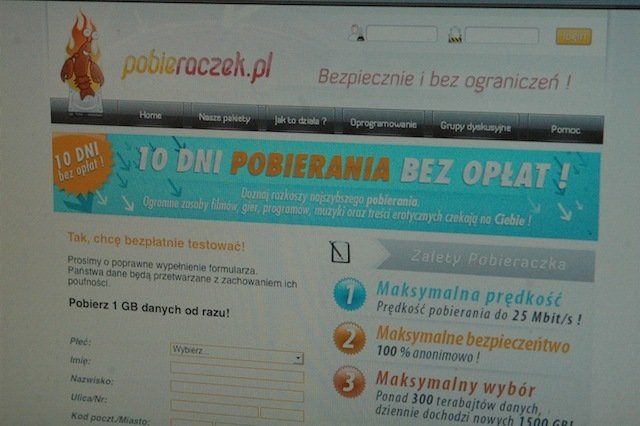 Rzecznik konsumentów przestrzega uczniów  przed pobieraczkiem