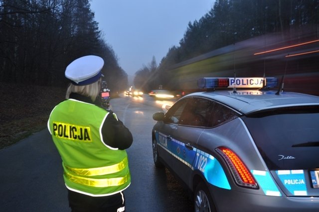 Bezpieczne święta. Policjanci będą czuwać na drogach