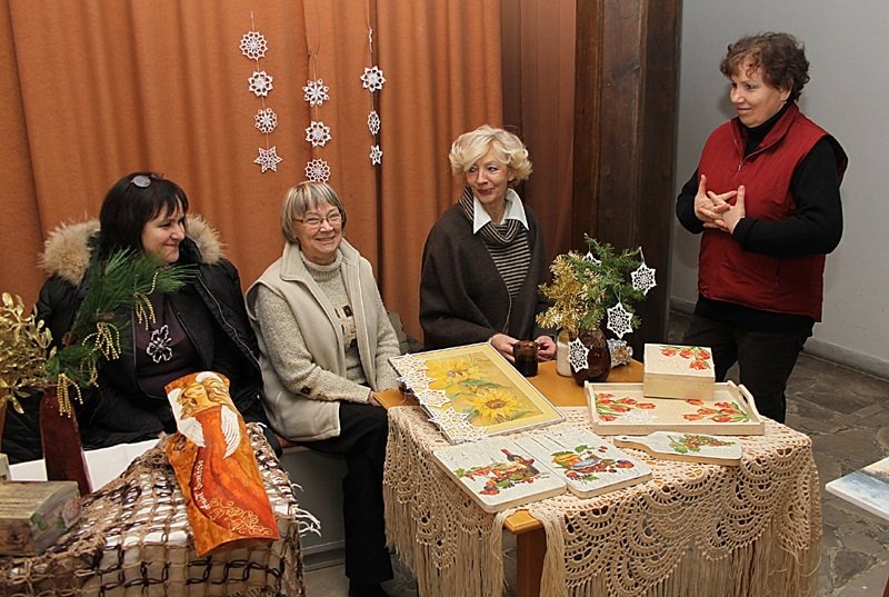 Kiermasz sztuki w elbląskim muzeum