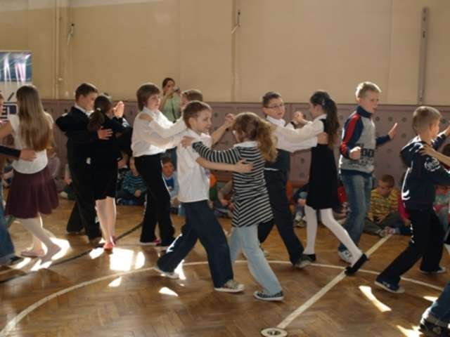 Sylwestrowy kurs tańca w Promyku