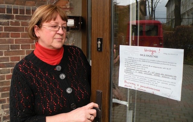 Rodzice wzięli wolne, aby pracowały wodociągi