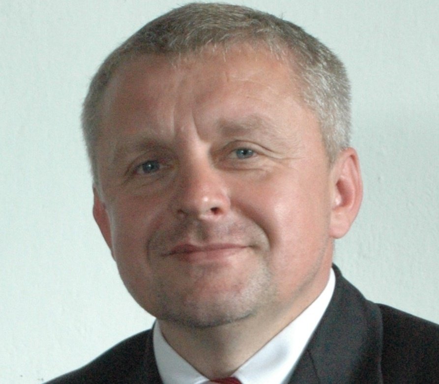 Wiesław Śniecikowski wygrywa w pierwszej turze
