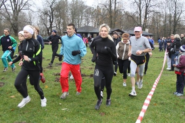 Listopadowe bieganie w Bażantarni: liście, błoto i gorąca atmosfera