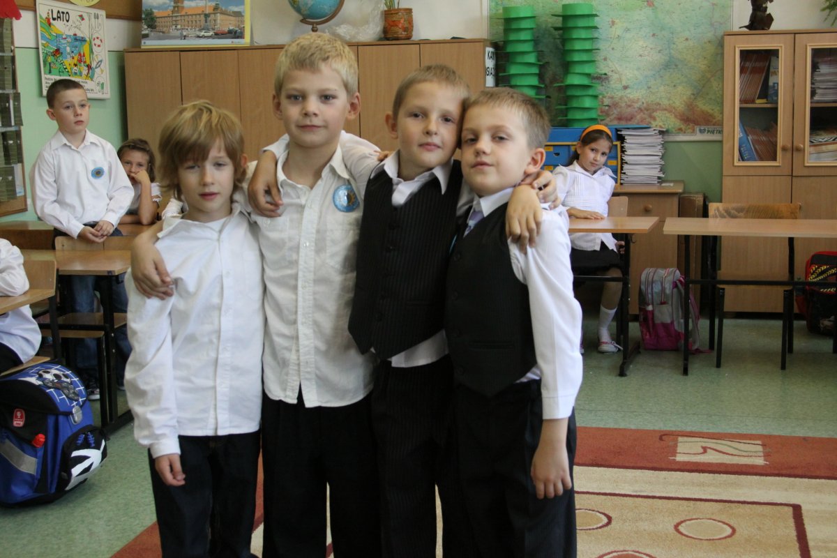 Uczniowie z pierwszych klas - dzisiaj w internecie 