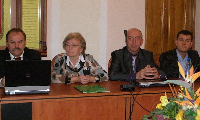 Na koniec kadencji podnieśli podatki