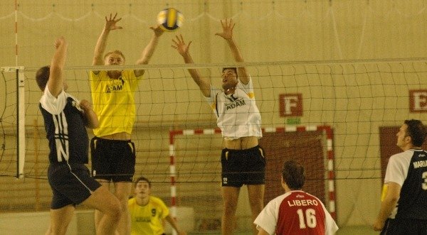 Ruszają amatorskie ligi siatkówki i koszykówki
