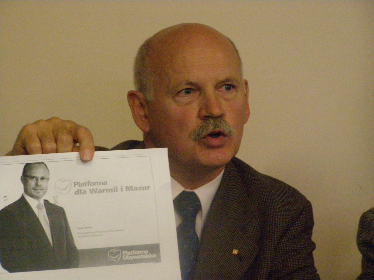 Pierwsze starcie wyborcze, SLD pyta o plakaty PO 