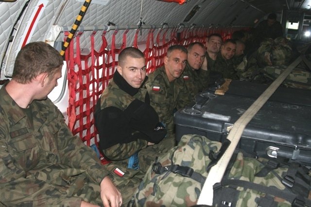 Elbląscy żołnierze odlecieli do Kosowa