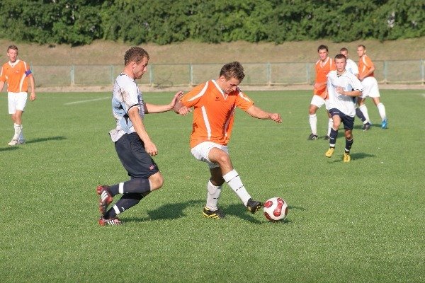 III liga piłkarska: Concordia Elbląg - Dąb Dąbrowa Białostocka 3:2 (1:1)