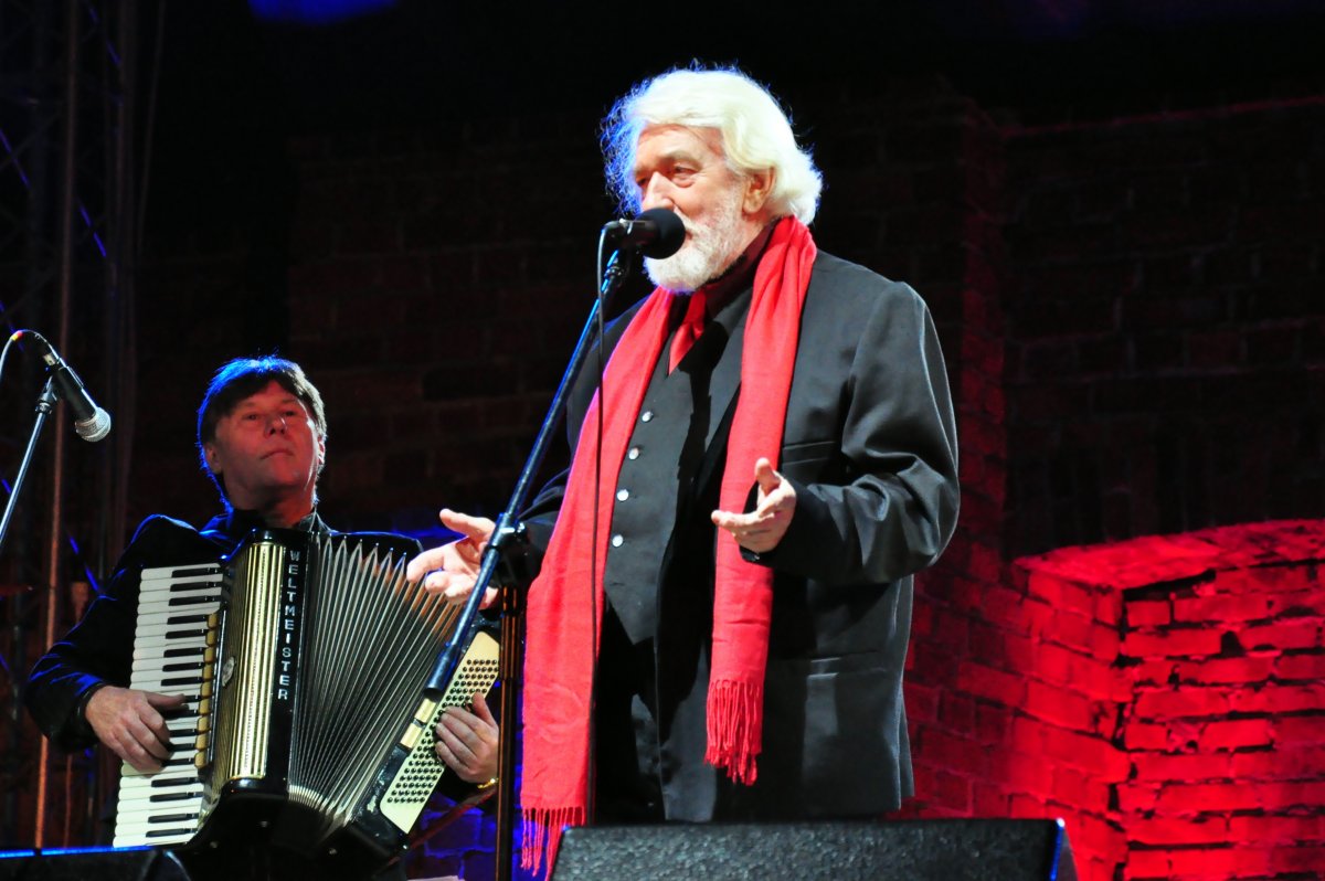 XIV Elbląskie Noce: koncert artystów Piwnicy pod Baranami