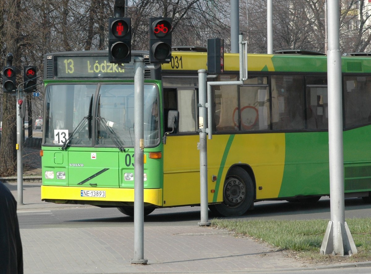 Trzynastka pojedzie objazdem