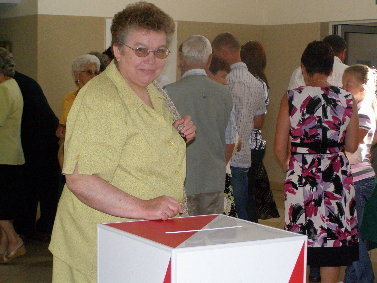 Prawie cały powiat elbląski za Komorowskim