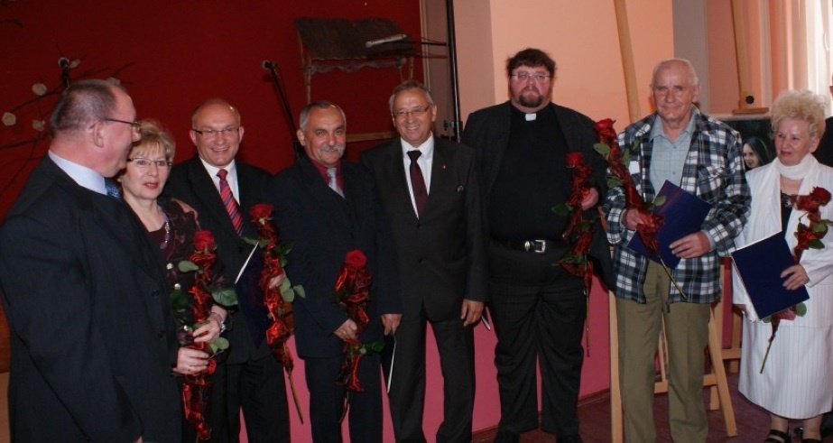 Lucyna Hulanicka i Jacek Matukiewicz otrzymali nagrodę starosty elbląskiego za osiągnięcia kulturalne